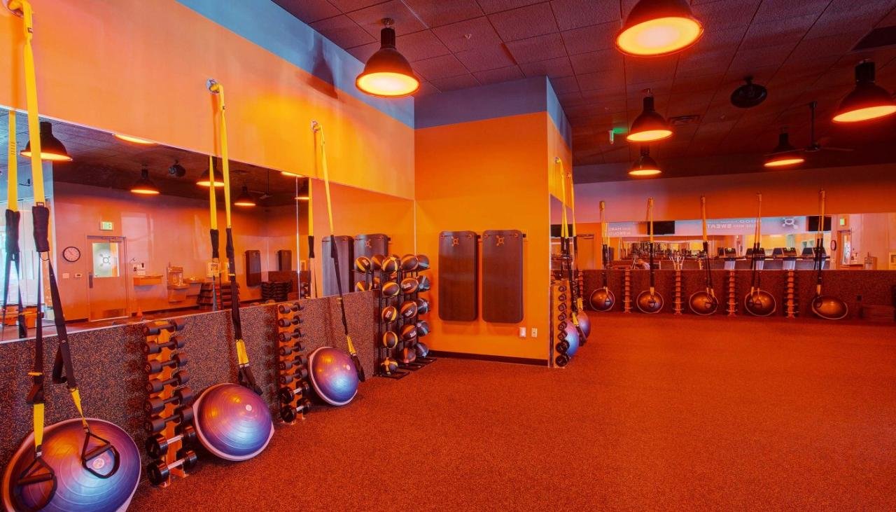 Orangetheory Fitness, Retail Store Building